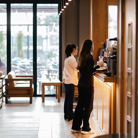 Oxygen Boutique Hotel ティラナ エクステリア 写真