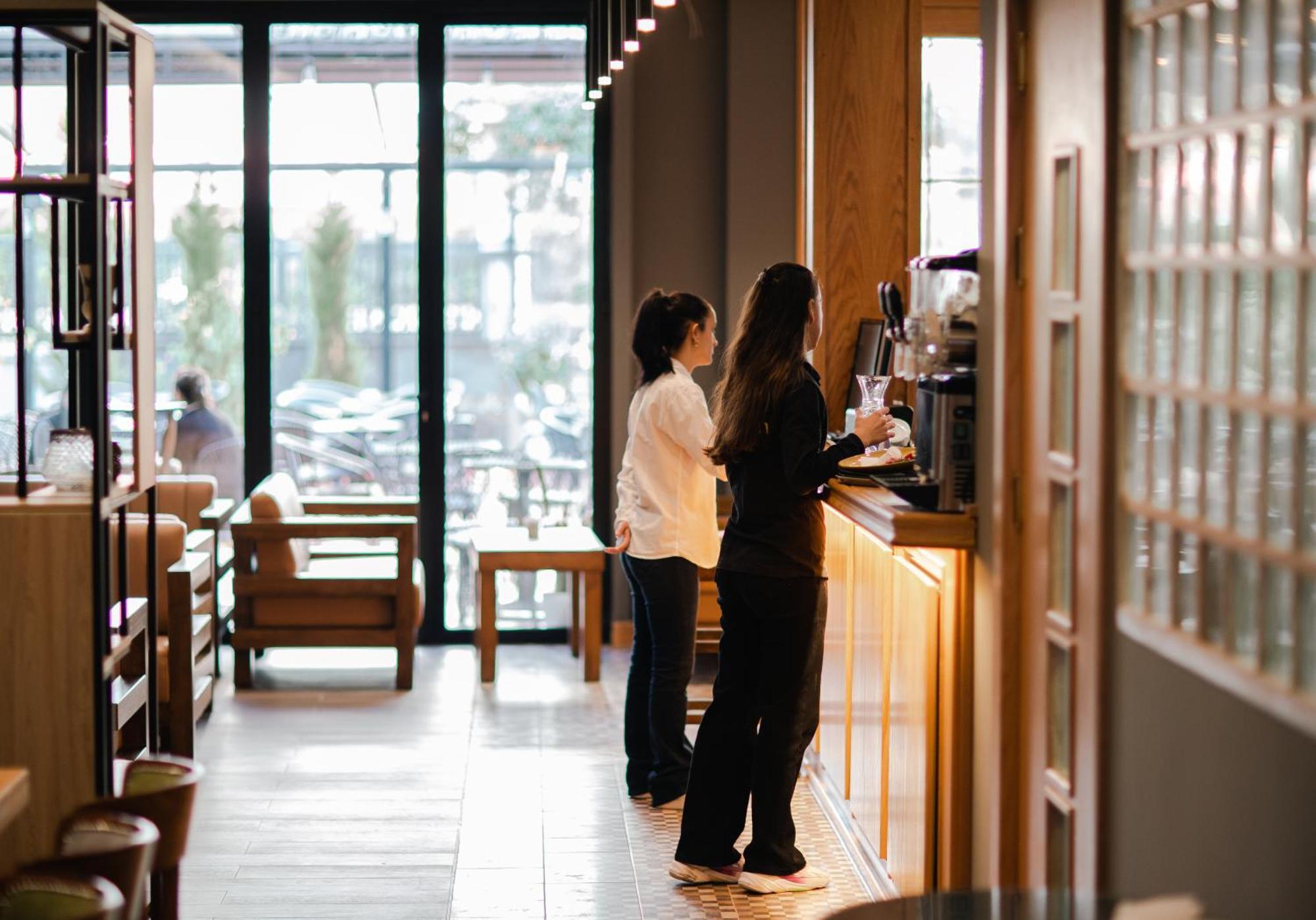 Oxygen Boutique Hotel ティラナ エクステリア 写真